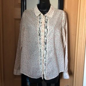 LC floral lace button up